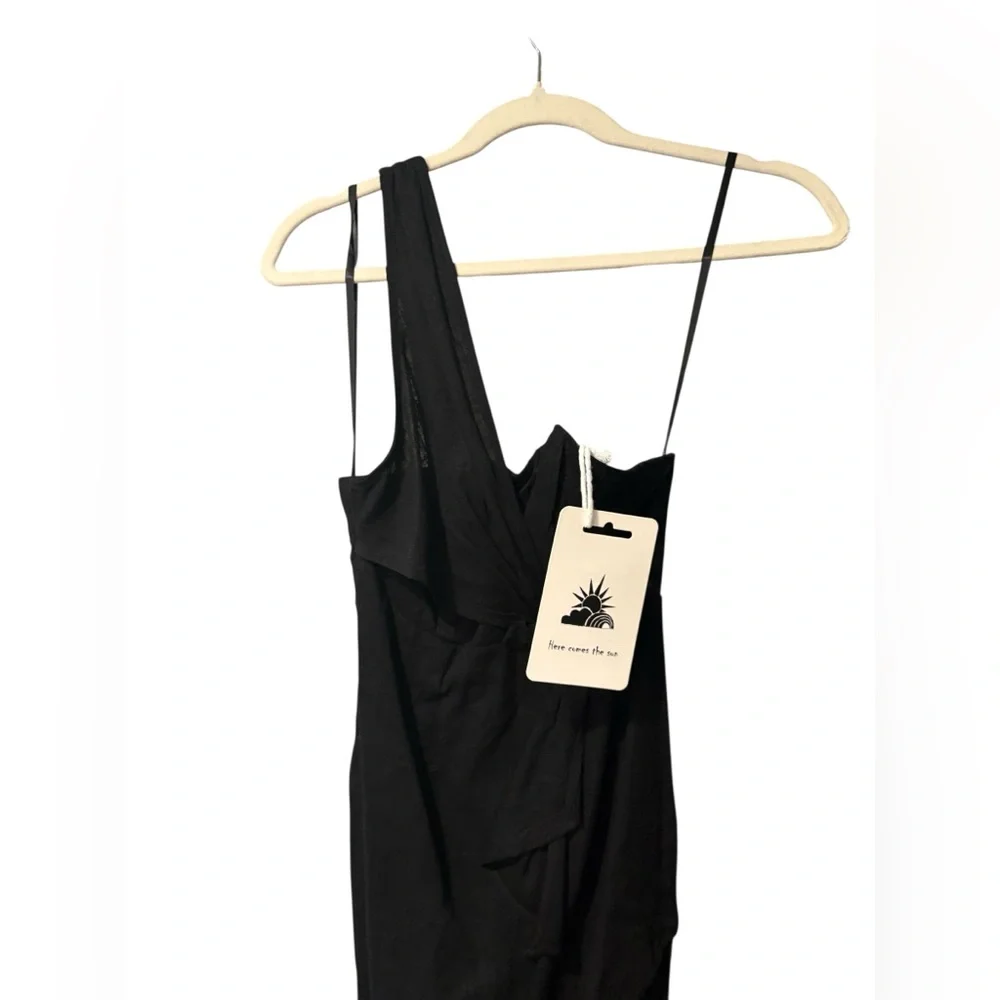 Here Comes The Sun Satin Halter Dress - Picture 4 of 7